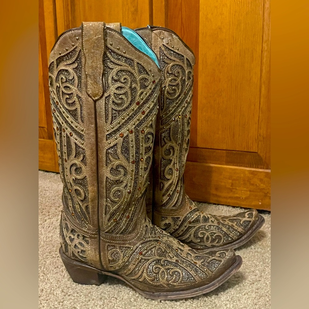 Gorgeous Corral Boots